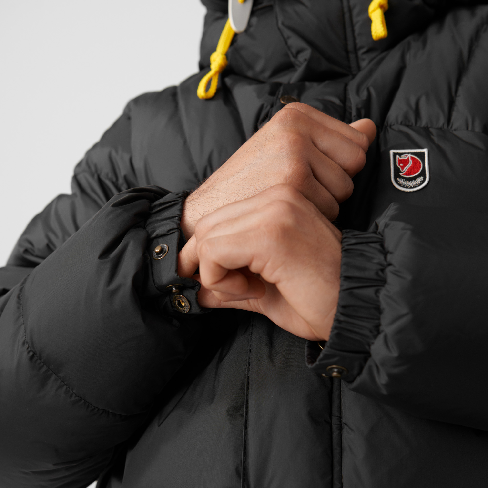 12822-expedition-down-jacket-m–1.jpg