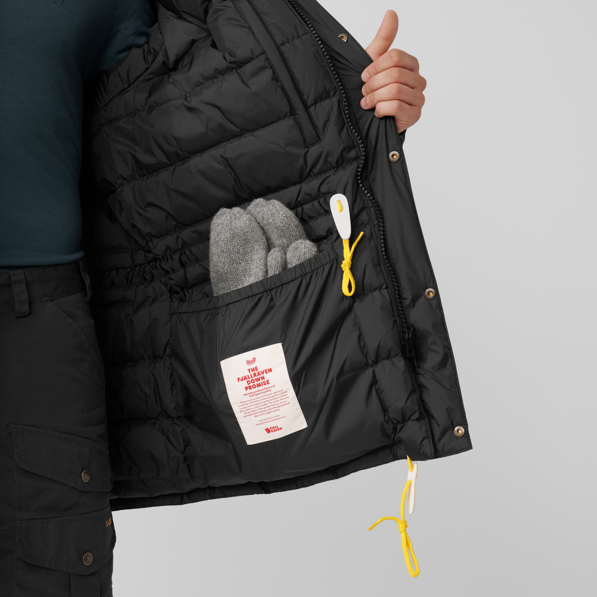 12822-expedition-down-jacket-m–1.jpg