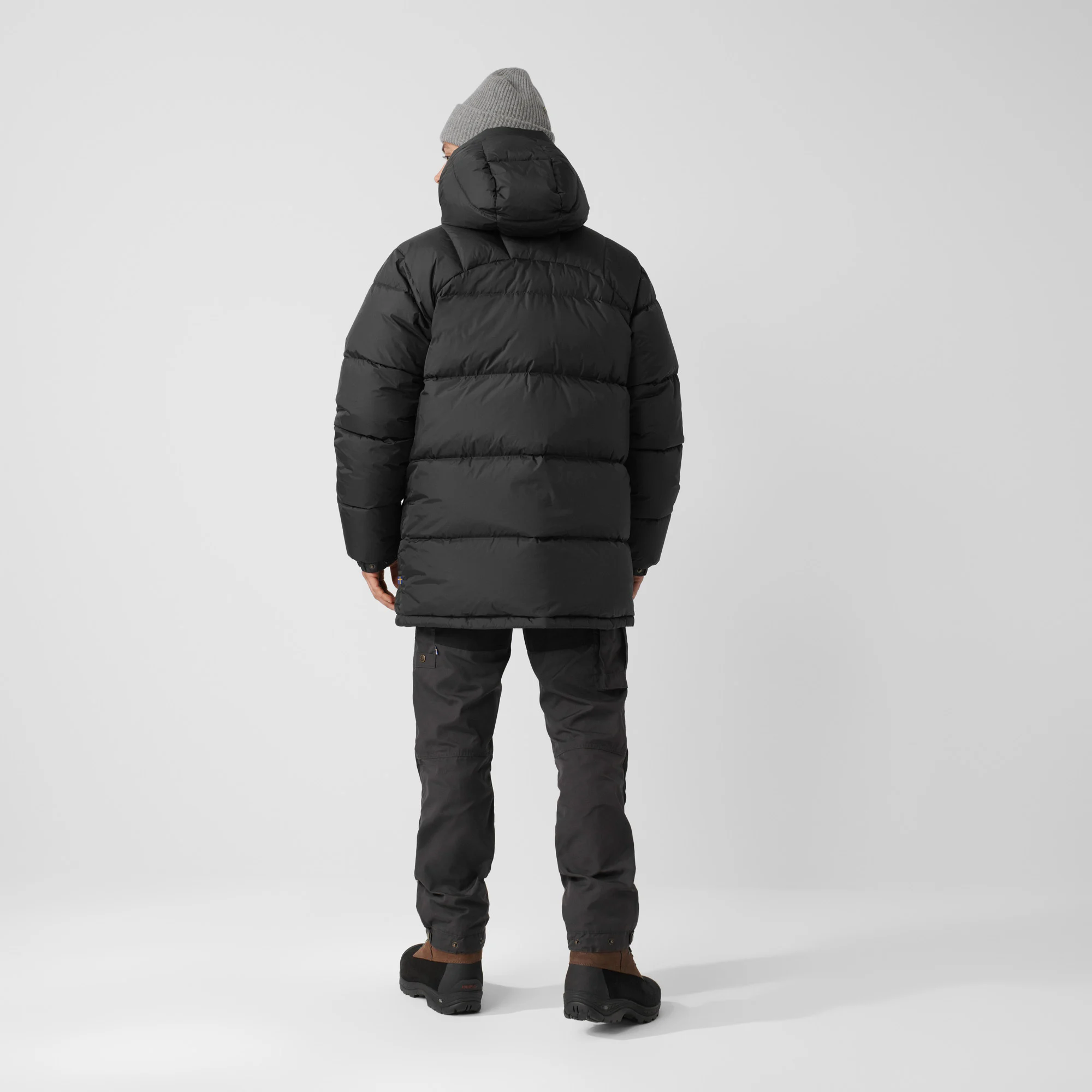 12822-expedition-down-jacket-m–1.jpg