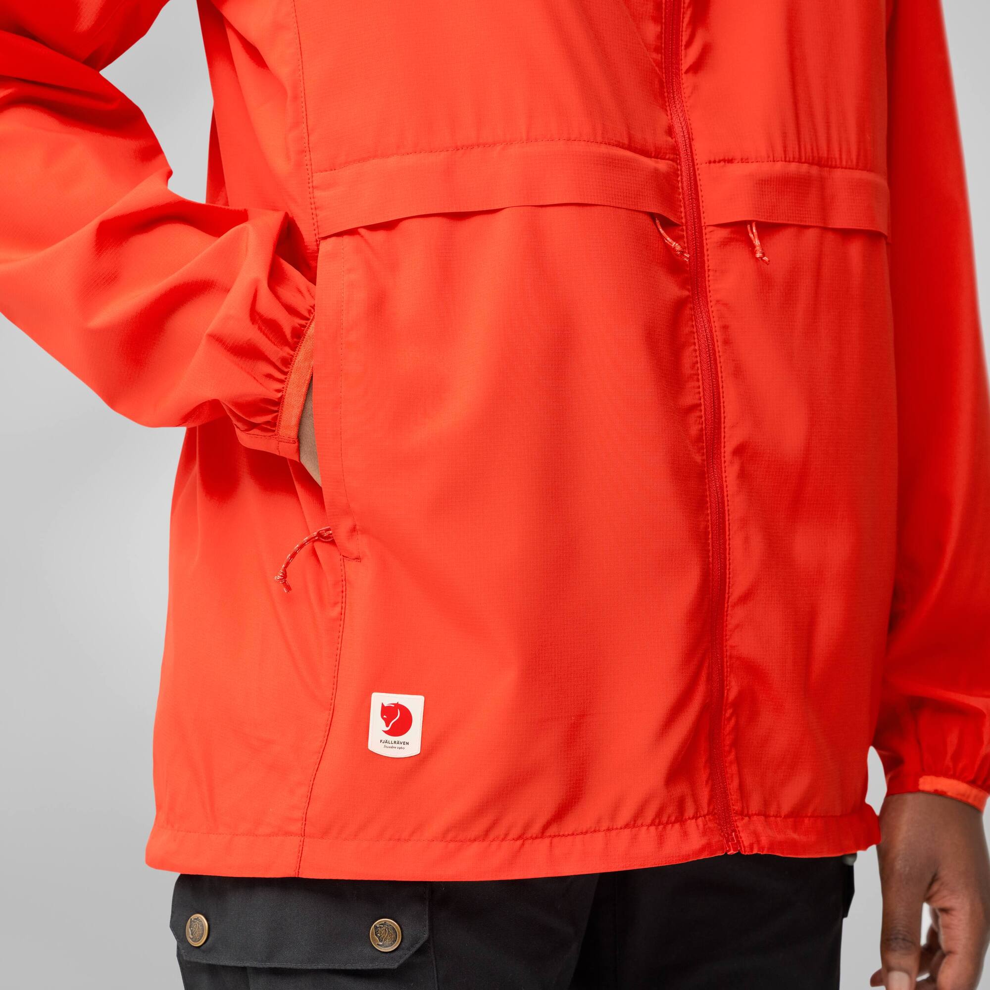 13724-high-coast-wind-hoodie-w–1.jpg