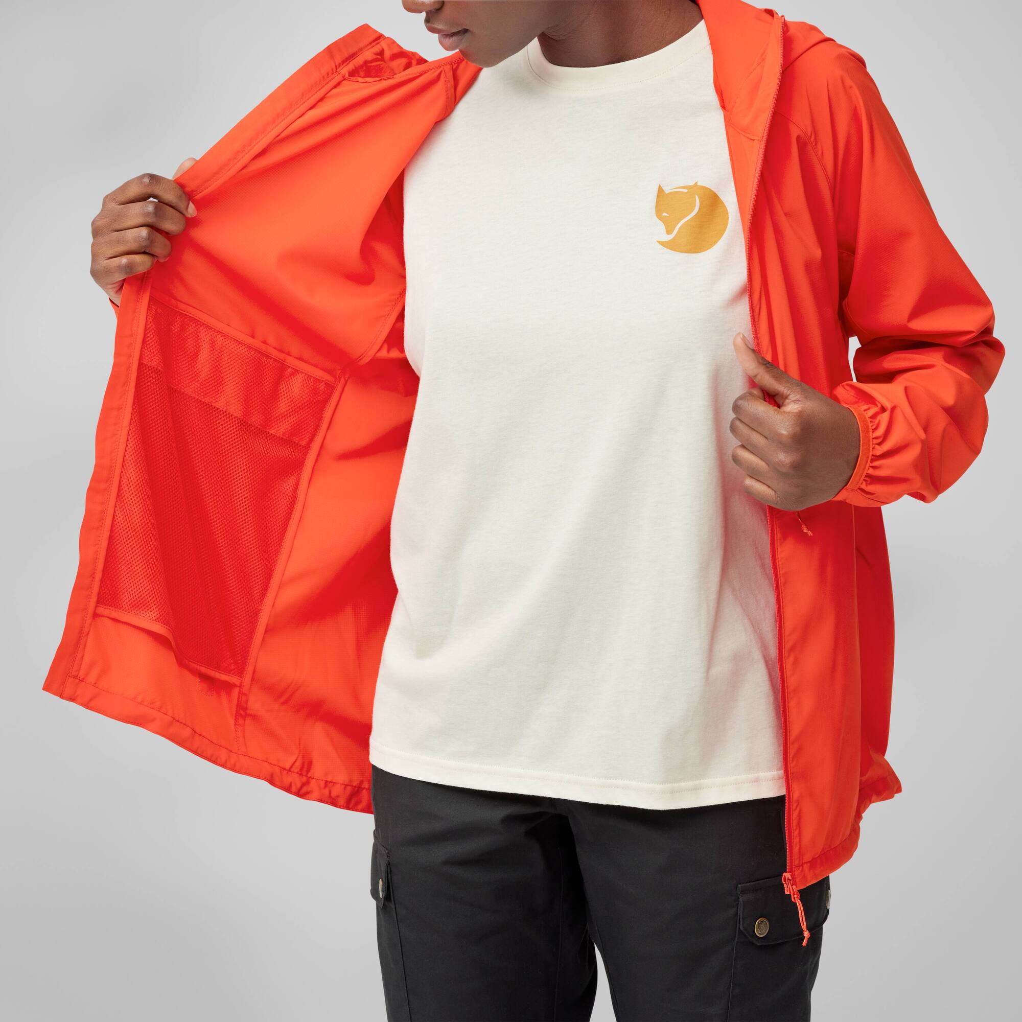 13724-high-coast-wind-hoodie-w–1.jpg
