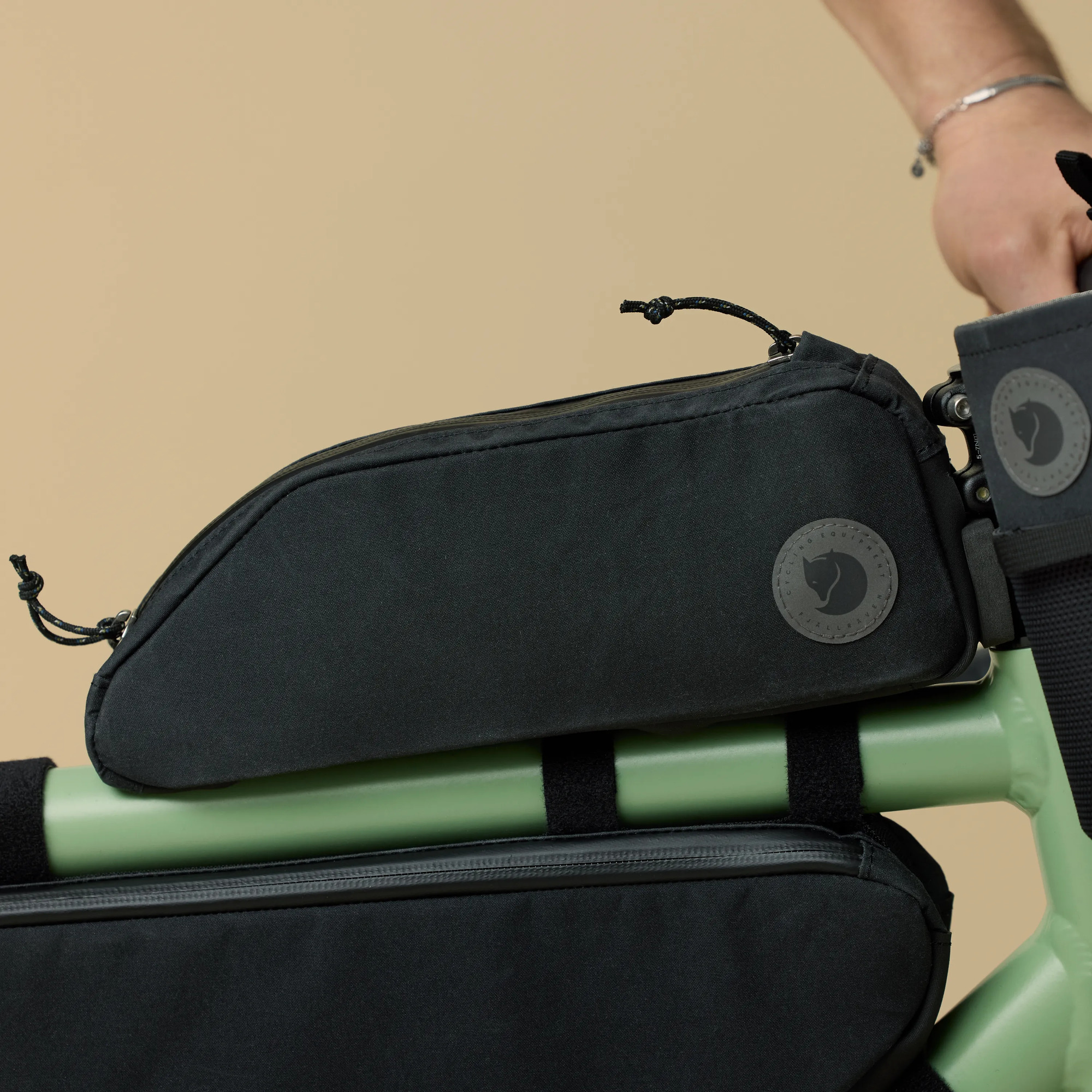 Hoja Top Tube Bag 1 14112-hoja-top-tube-bag–1.jpg