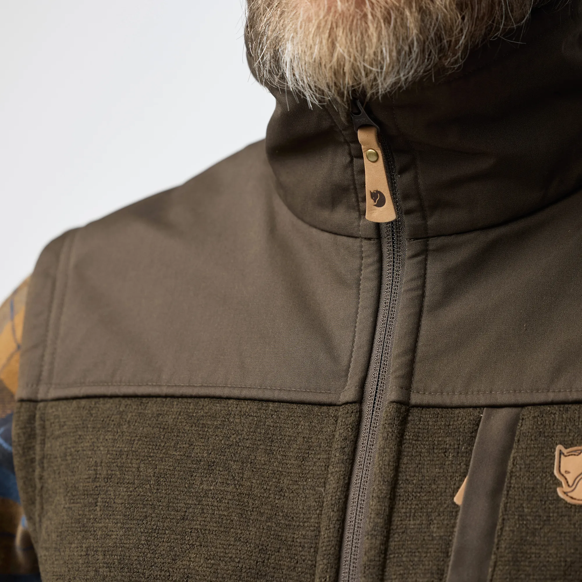 15098-buck-fleece-vest-m–1.jpg