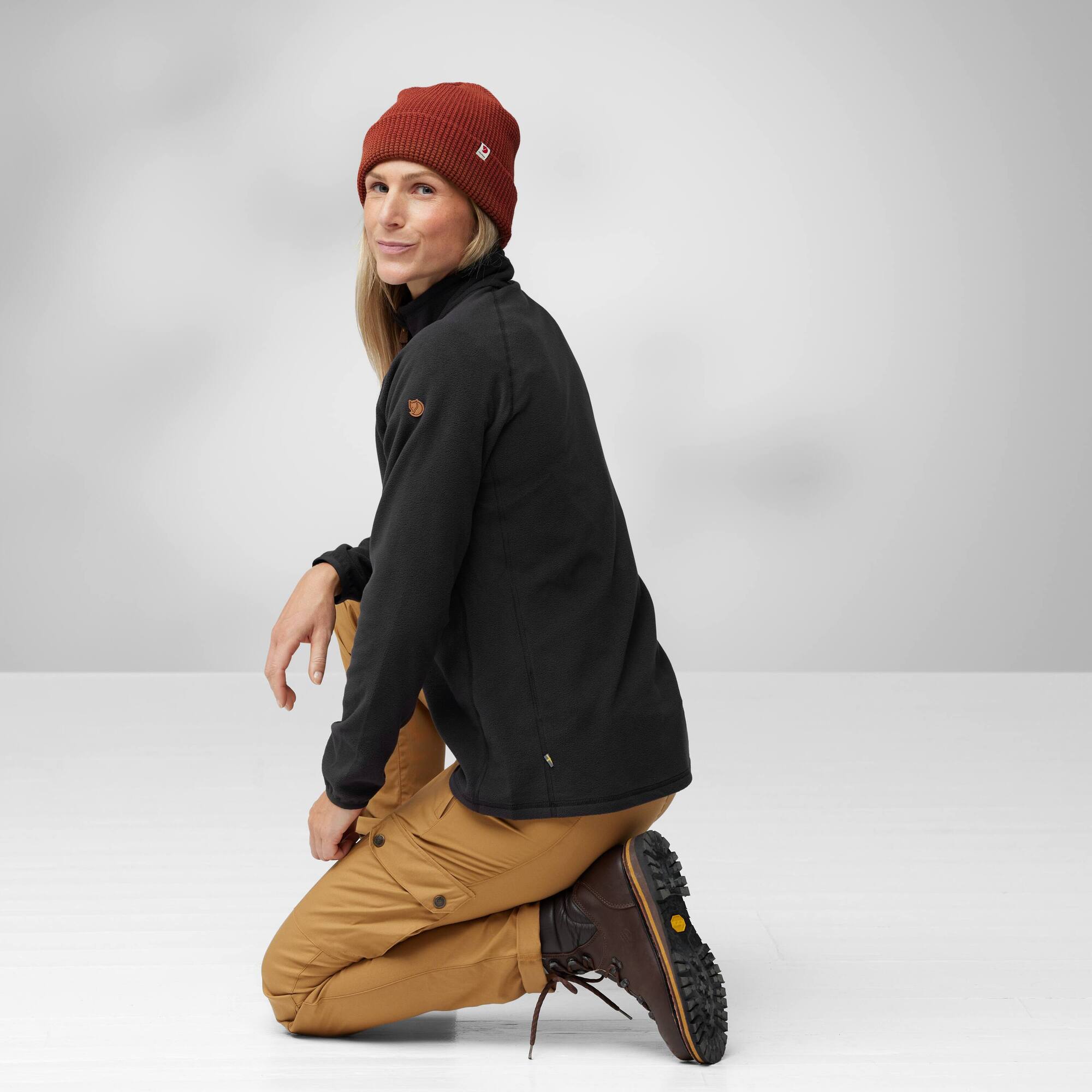 15676–xd6-vik-lite-fleece-half-zip-w–1.jpg