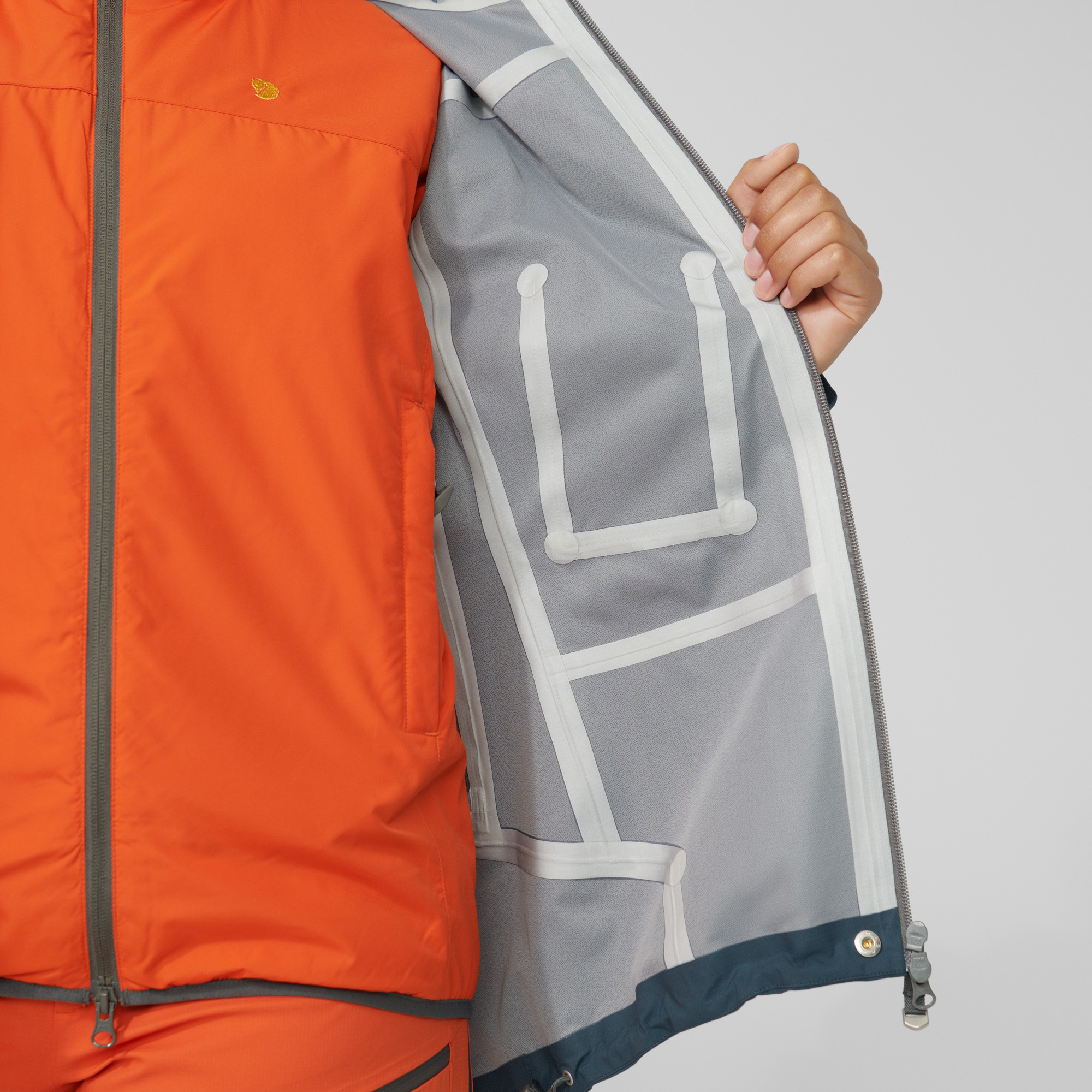 8538-bergtagen-eco-shell-jacket-w–1.jpg